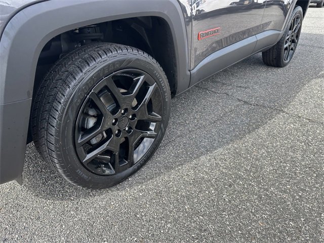 Used 2020 Jeep Renegade Latitude image 12