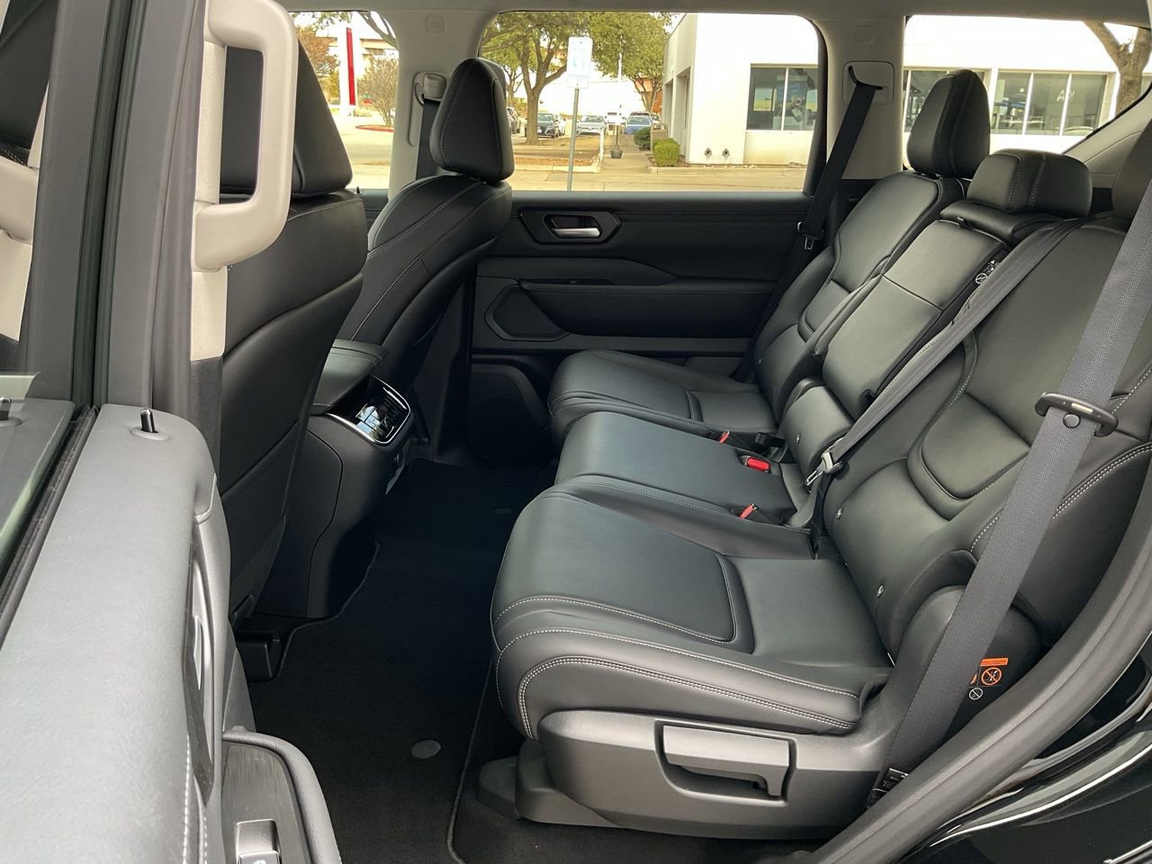 New 2026 Nissan Armada SV image 13