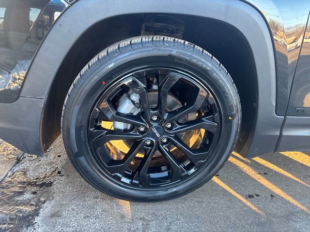 Used 2020 GMC Terrain SLE w/ Driver Convenience Package image 27