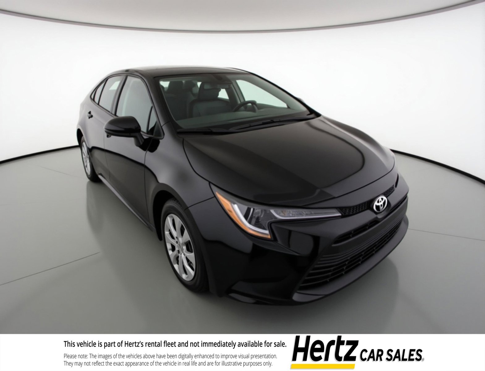 Used 2025 Toyota Corolla LE image 1