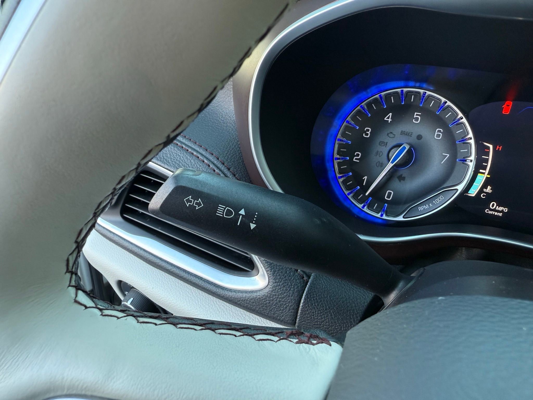 Used 2020 Chrysler Pacifica Limited image 46