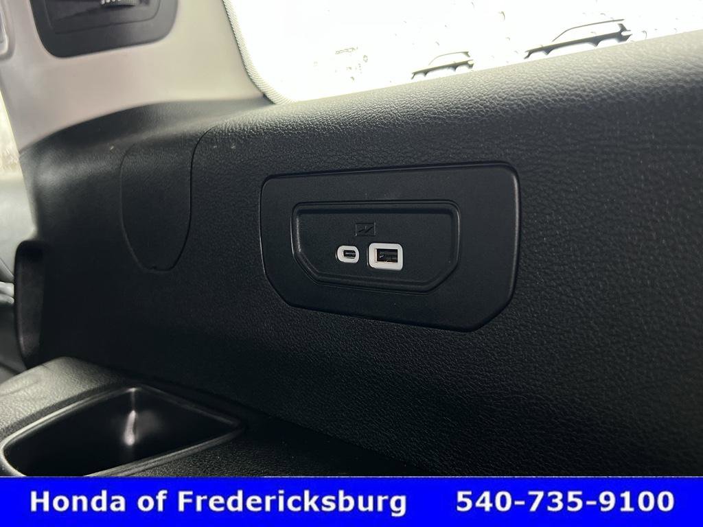 Used 2021 Jeep Grand Cherokee L Limited w/ Trailer Tow Group (B) image 37