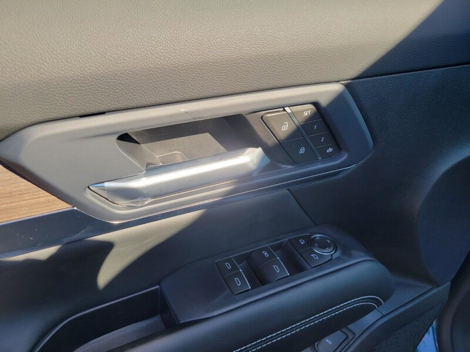 New 2026 GMC Terrain Denali image 13