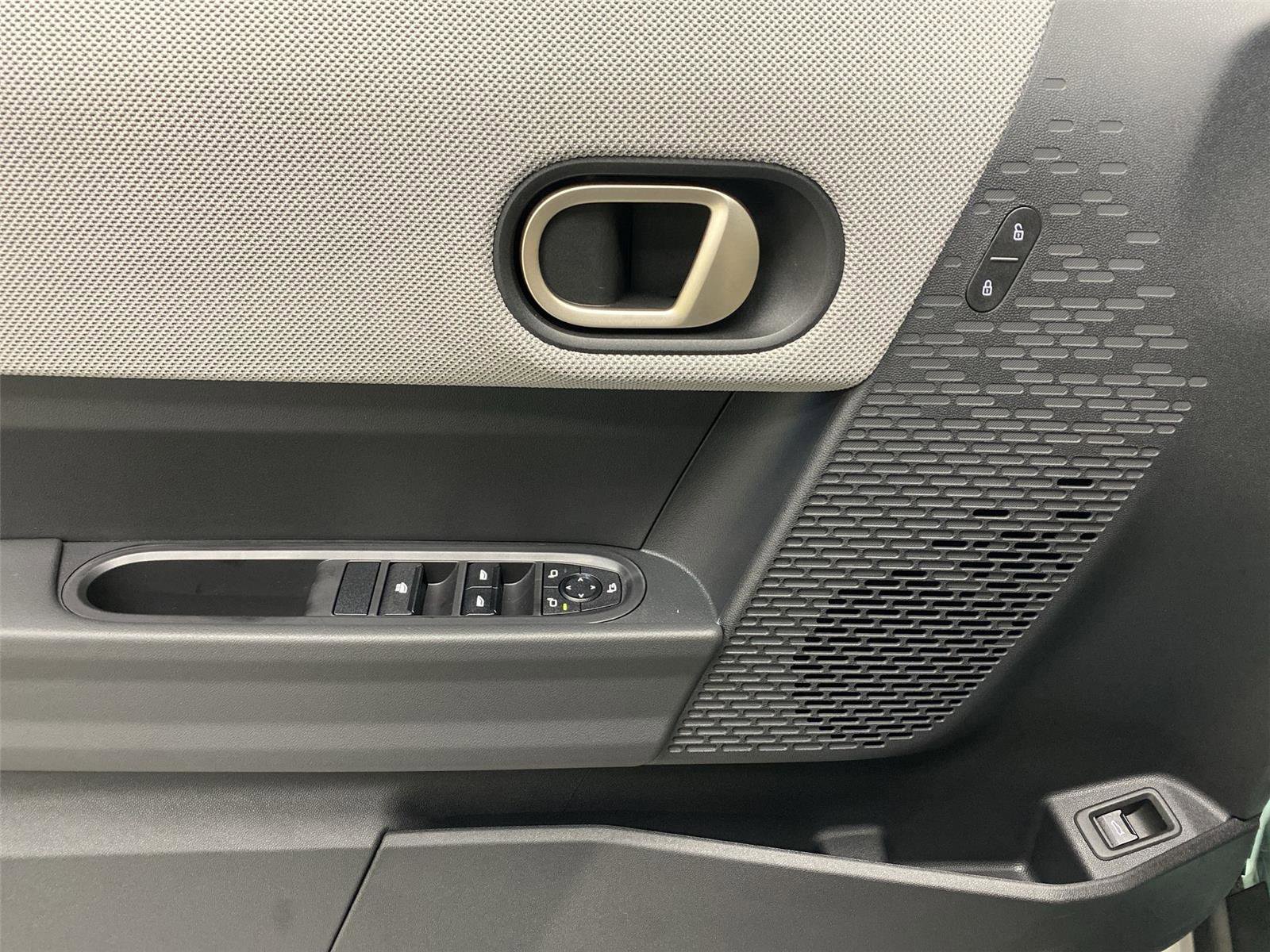 New 2026 MINI Cooper S image 19