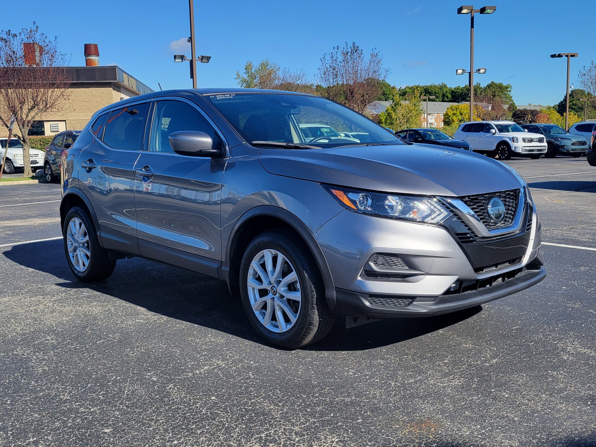 Used 2020 Nissan Rogue Sport S w/ Appearance Package image 30