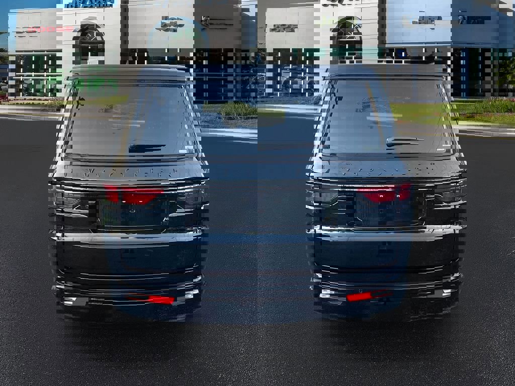 New 2025 Jeep Wagoneer Series II w/ Convenience Group I image 7