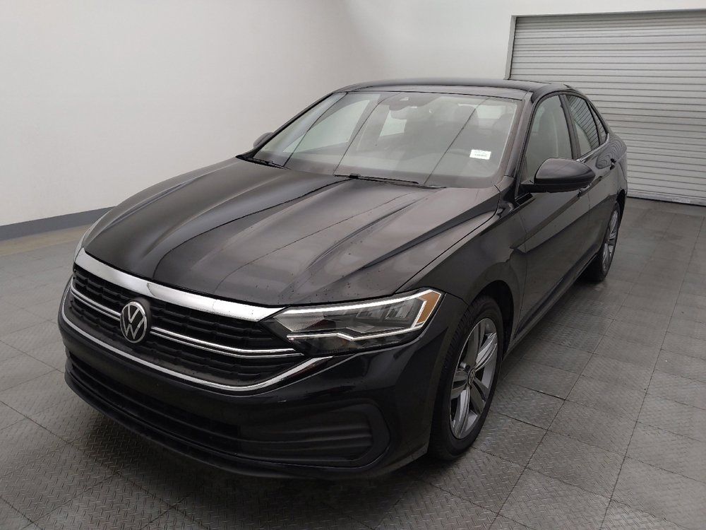 Used 2024 Volkswagen Jetta SE image 15
