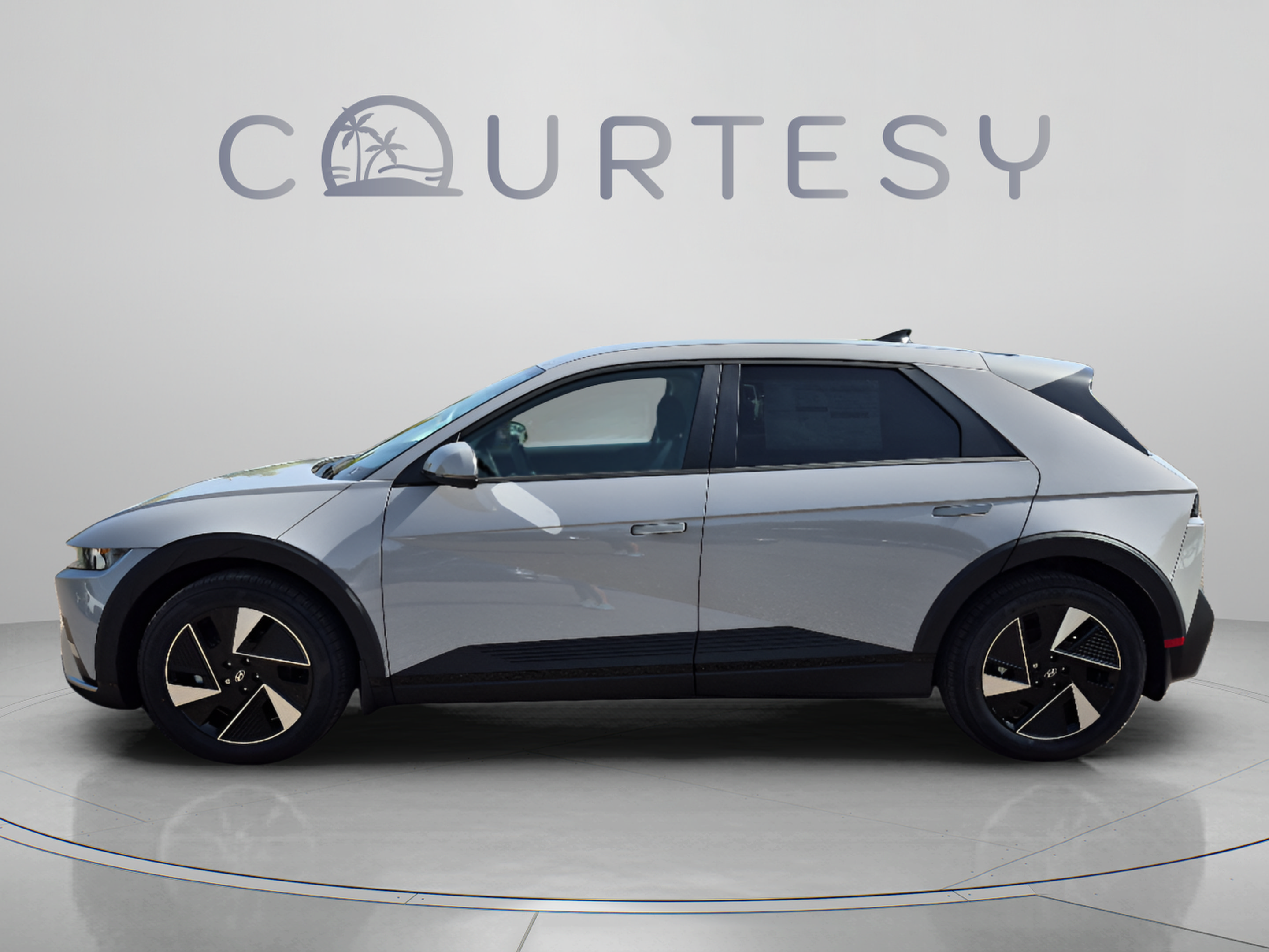 New 2026 Hyundai Ioniq 5 SEL RWD image 2