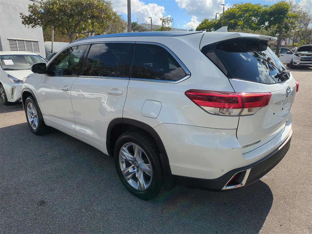 Used 2017 Toyota Highlander Limited image 7