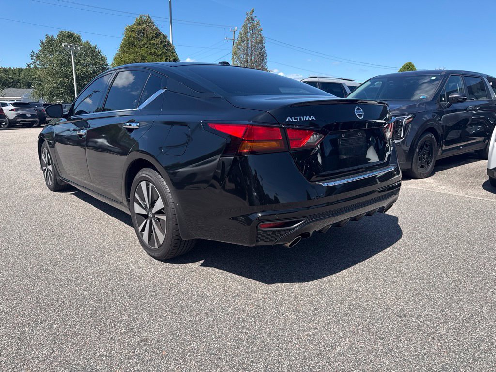 Used 2019 Nissan Altima 2.5 SL AWD/4WD image 3
