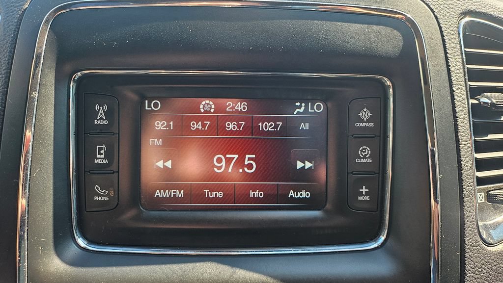 Used 2017 Dodge Durango SXT w/ 3rd Row Seating Group RWD image 35