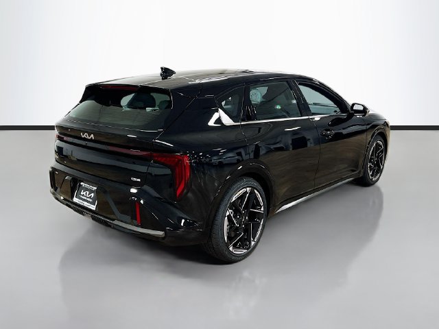 New 2026 Kia K4 GT-Line w/ GT-Line Premium Package FWD image 7