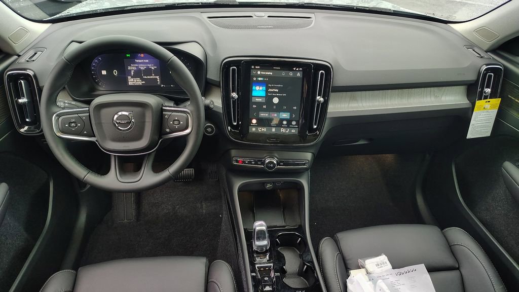 New 2026 Volvo XC40 B5 Plus w/ Climate Package image 12
