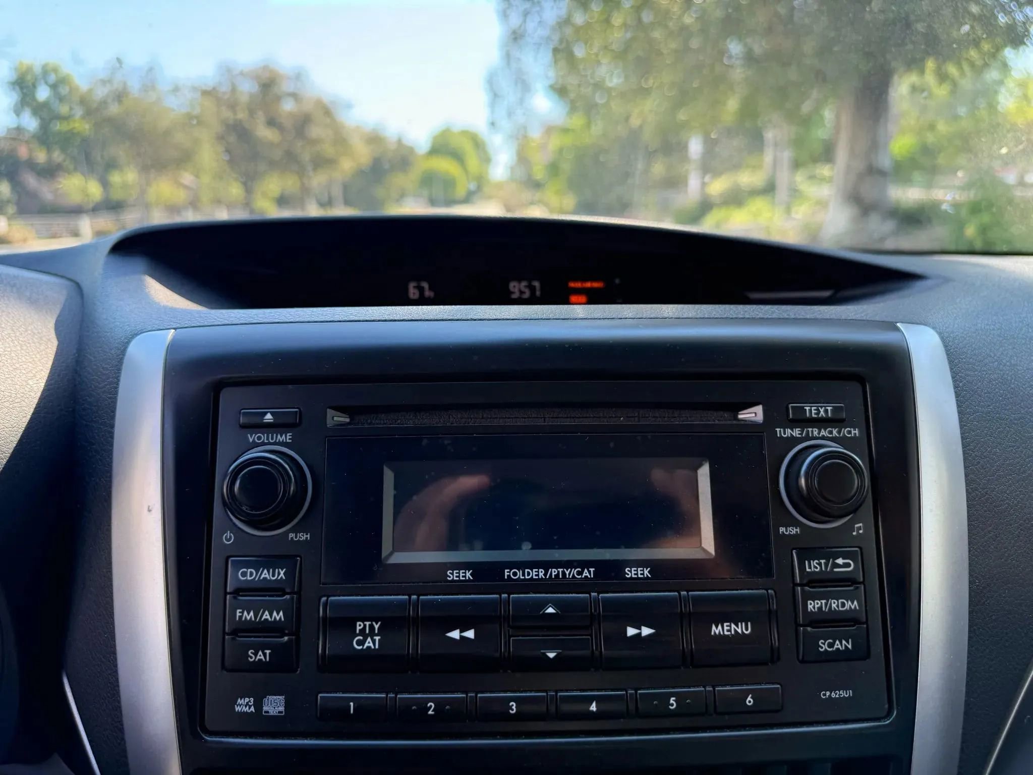 Used 2012 Subaru Forester 2.5X Premium w/ Popular Pkg 3 image 15