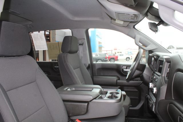 Used 2025 GMC Sierra 2500 Pro w/ Convenience Package AWD/4WD image 14