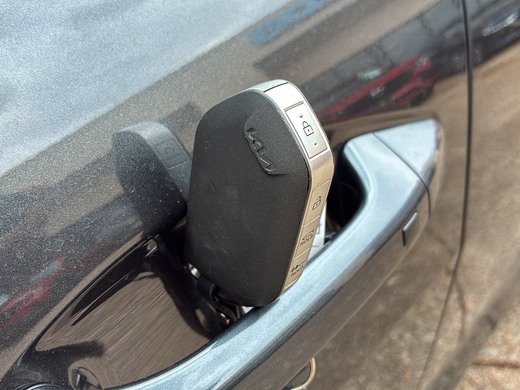 Used 2025 Kia K4 EX FWD image 42