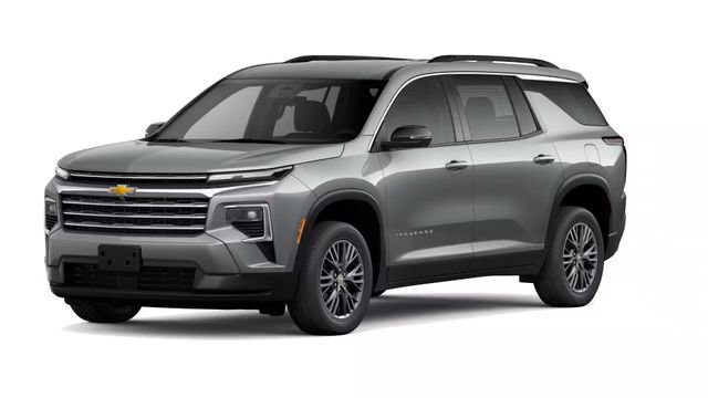 New 2026 Chevrolet Traverse LT w/ Driver Confidence Package AWD/4WD image 2