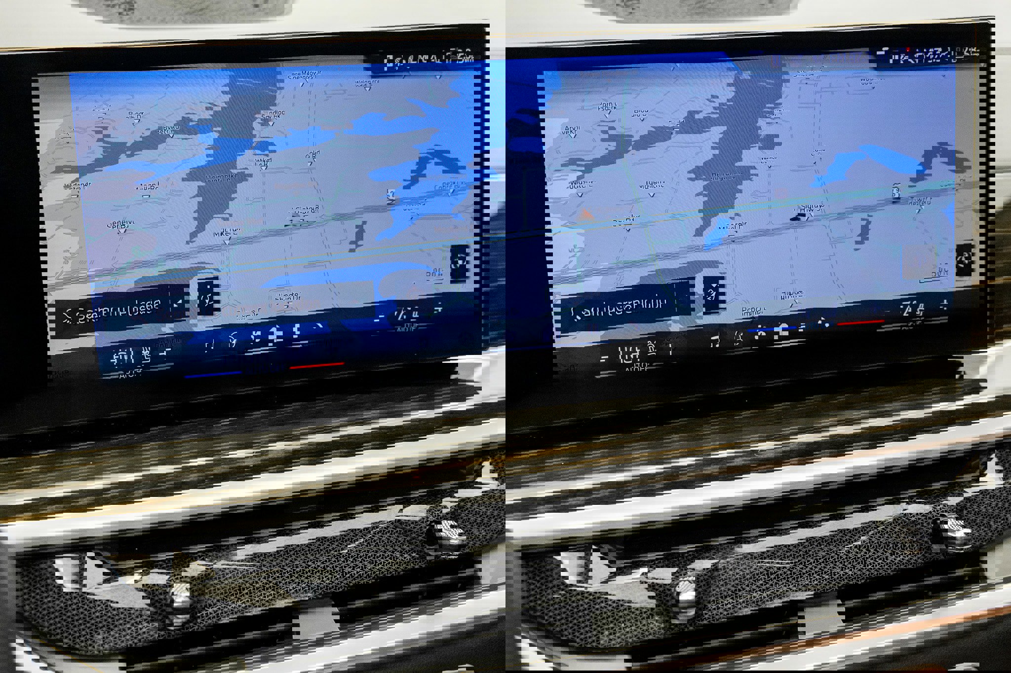 Used 2024 BMW X5 sDrive40i w/ M Sport Package image 45