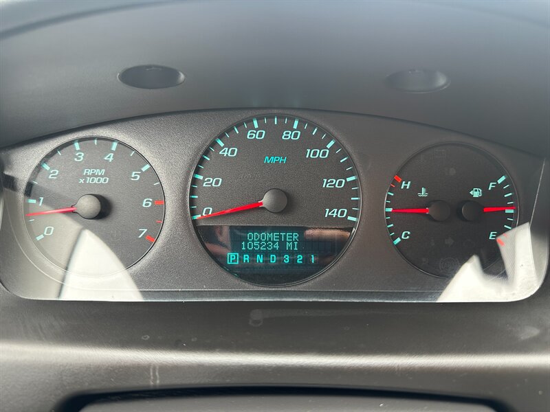 Used 2011 Chevrolet Impala LS FWD image 21