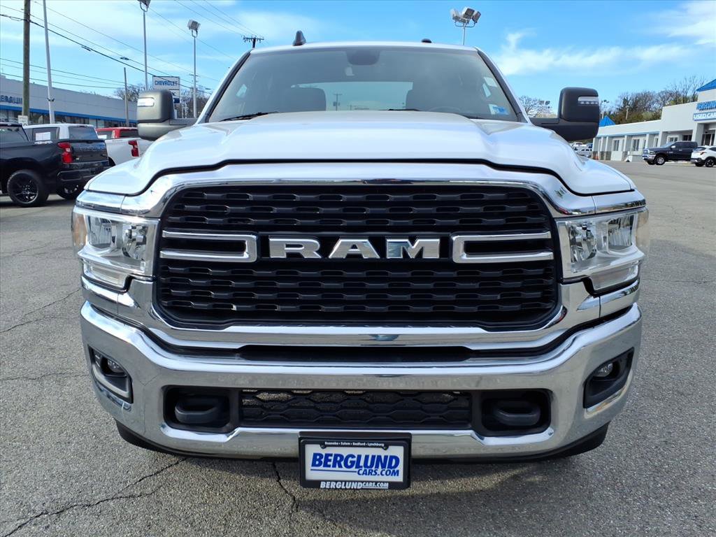 Used 2023 RAM 2500 Big Horn w/ Level 1 Equipment Group image 9