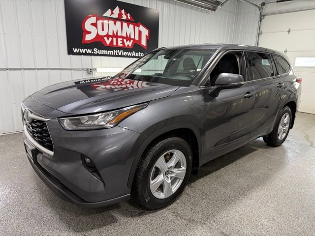Used 2020 Toyota Highlander LE