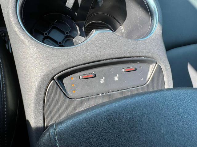 Certified 2022 Toyota Venza XLE image 10