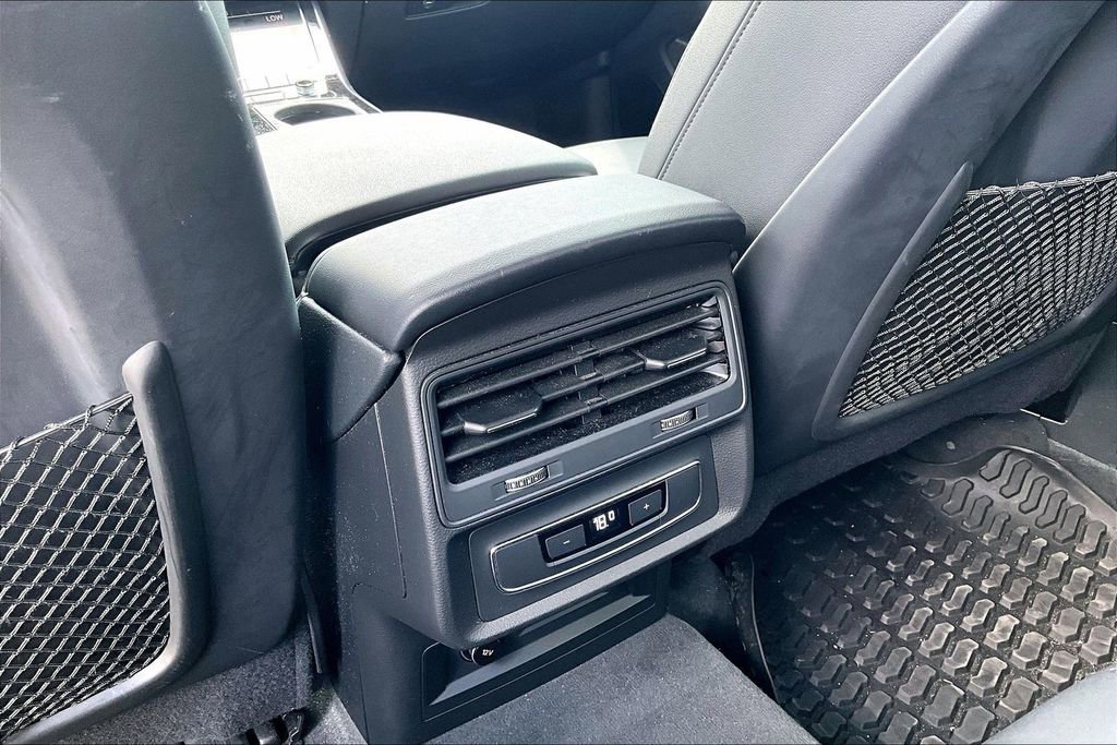 Used 2022 Audi Q7 3.0T Premium Plus w/ Premium Plus Package image 29