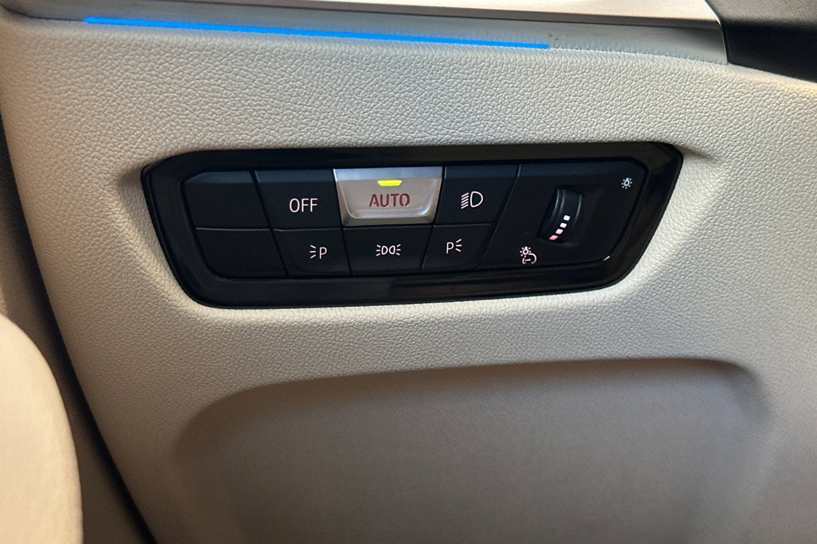 Used 2024 BMW i4 eDrive35 w/ Convenience Package RWD image 36