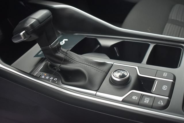 New 2026 Kia Sorento LX FWD image 23