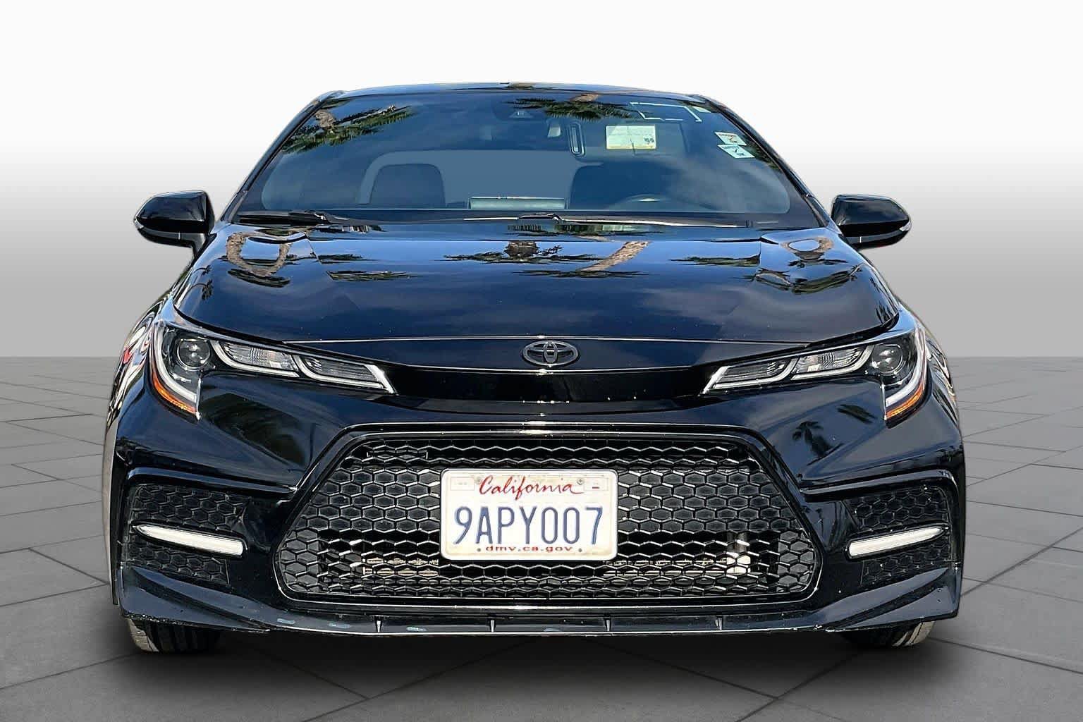 Used 2022 Toyota Corolla SE FWD image 3