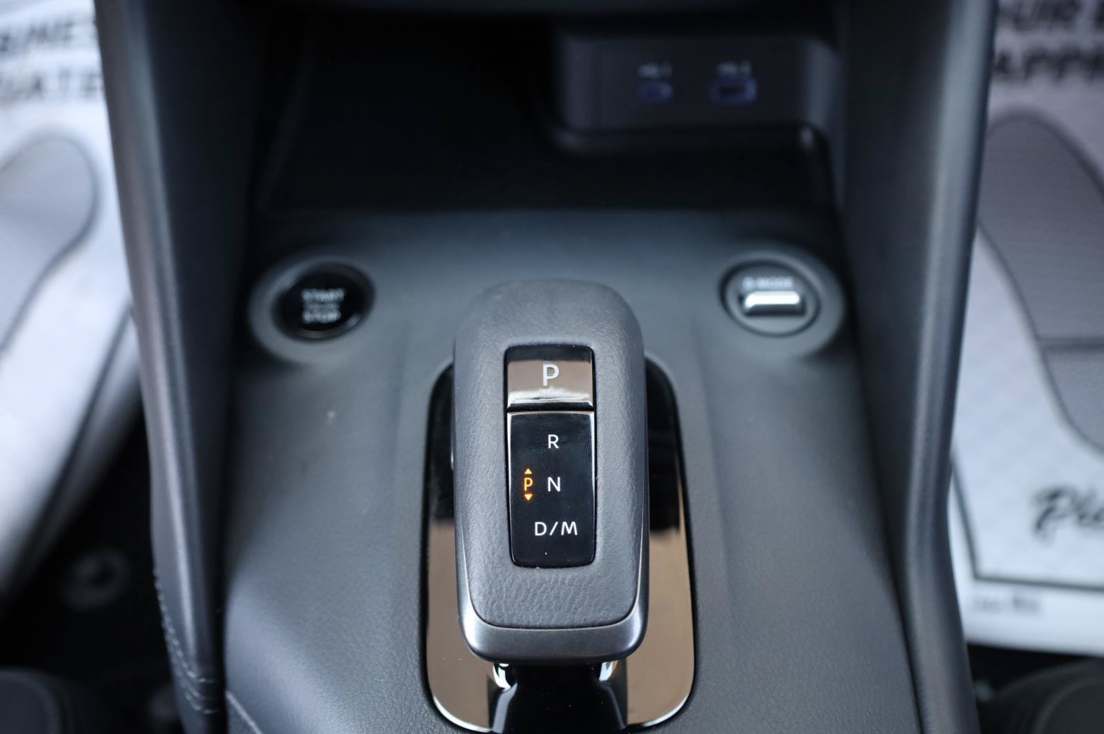 Used 2025 Nissan Z Performance w/ Floor Mat Package RWD image 38