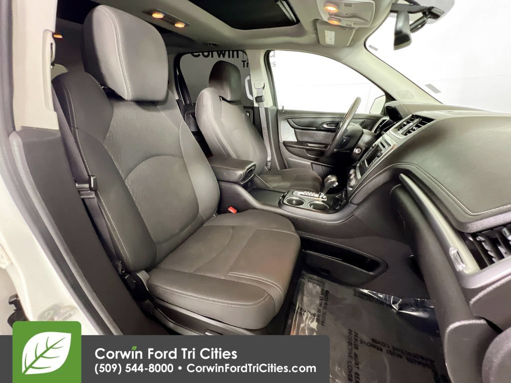 Used 2015 GMC Acadia SLE AWD/4WD image 18