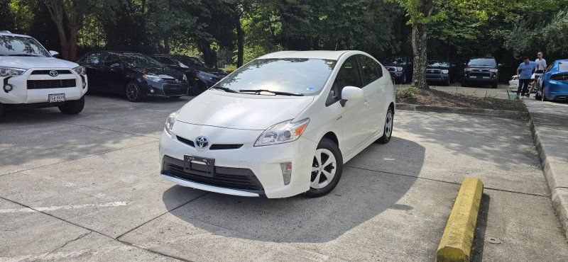 Used 2012 Toyota Prius Three FWD image 1