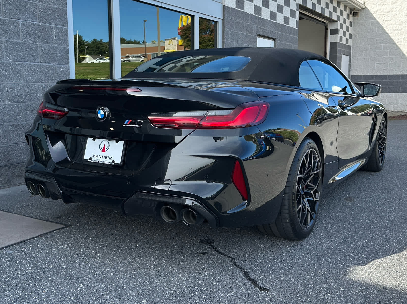 Used 2024 BMW M8 Competition w/ M Carbon Exterior Package AWD/4WD image 7