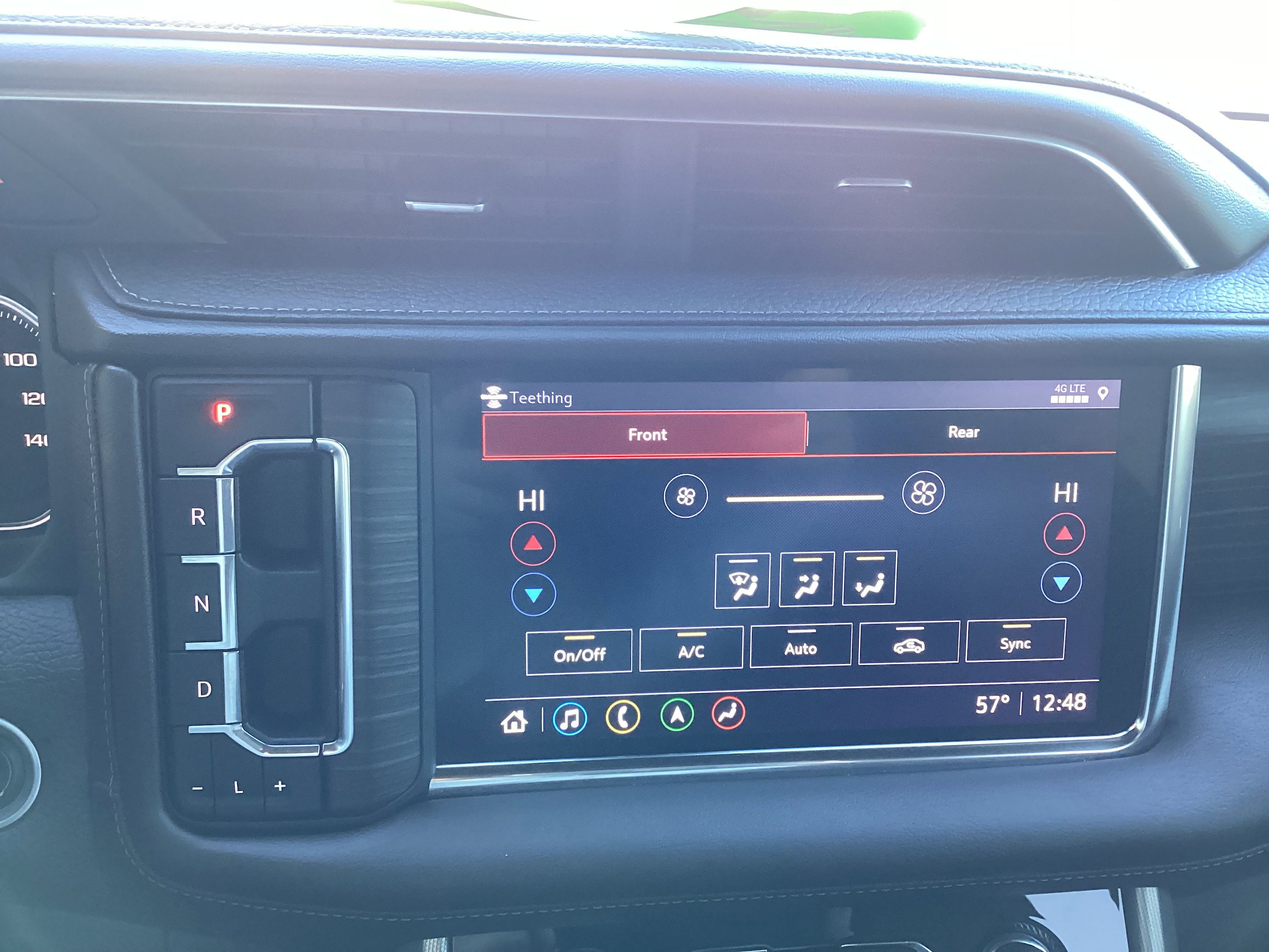 Used 2021 GMC Yukon XL Denali w/ Denali Premium Package image 46