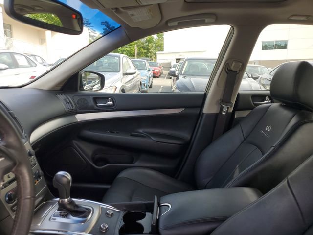 Used 2013 INFINITI G37 Journey w/ Premium Pkg RWD image 16