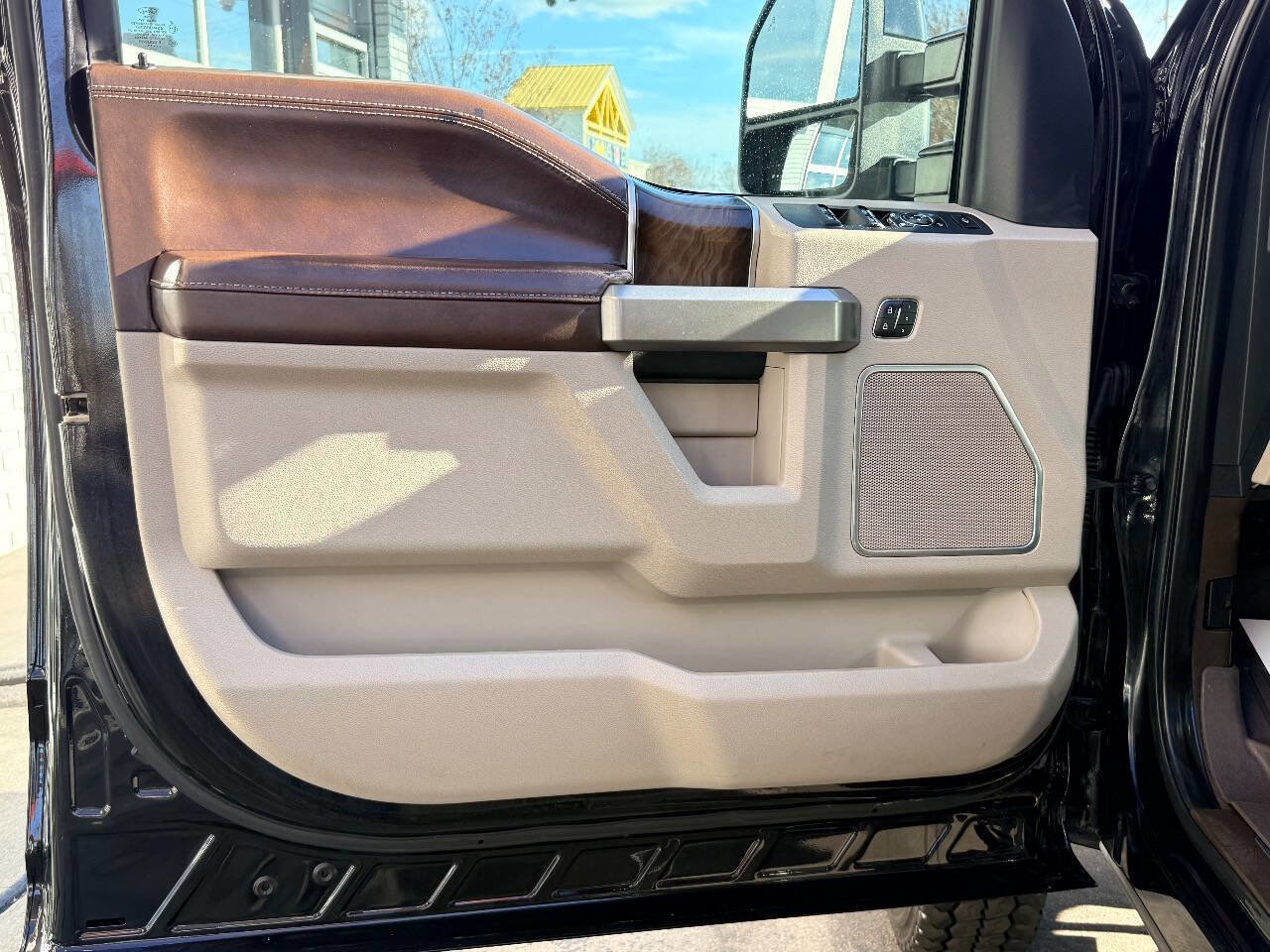 Used 2019 Ford F450 Limited image 16