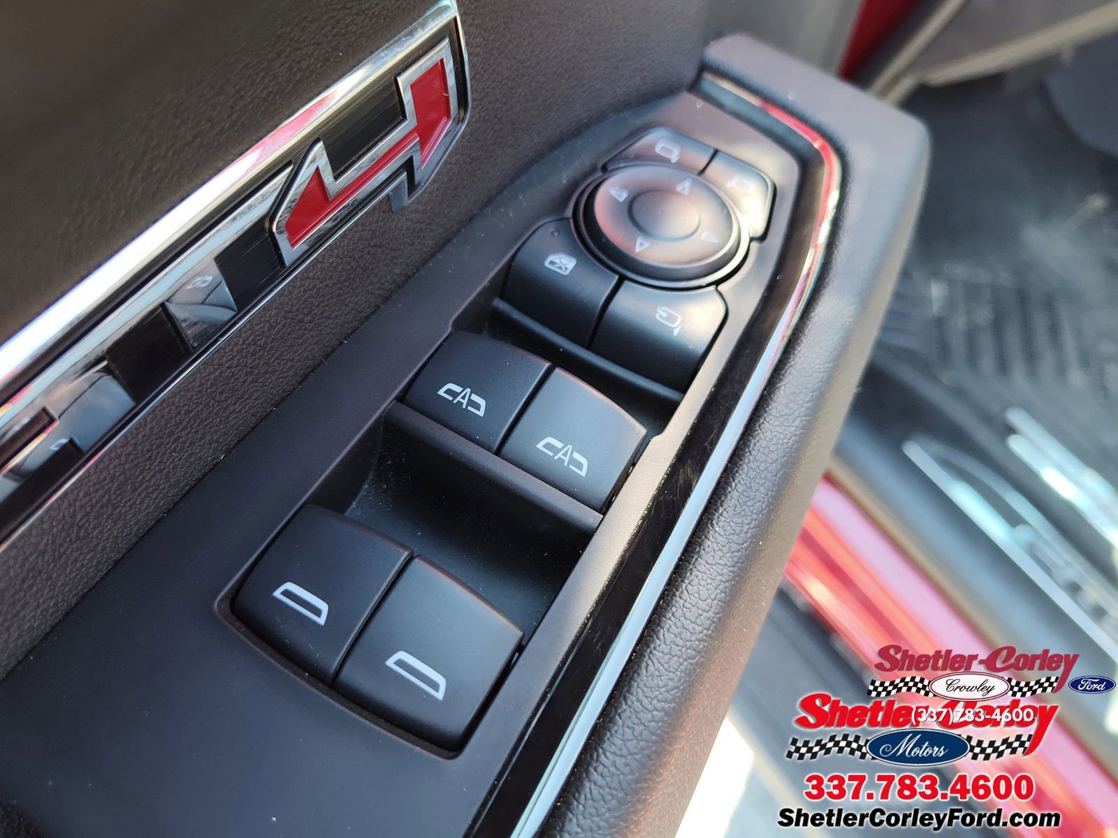Used 2024 GMC Sierra 1500 AT4 w/ Technology Package image 19