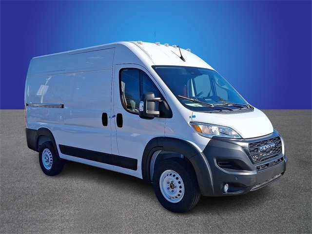 Used 2024 RAM ProMaster 2500 w/ Safety Group image 3