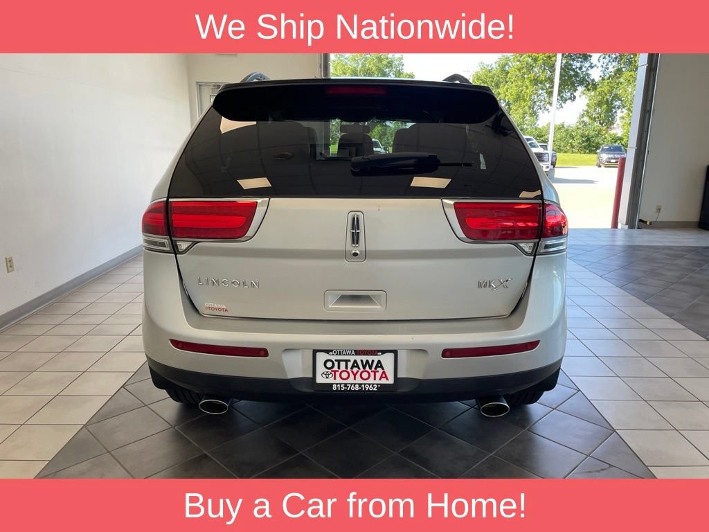 Used 2013 Lincoln MKX FWD image 6