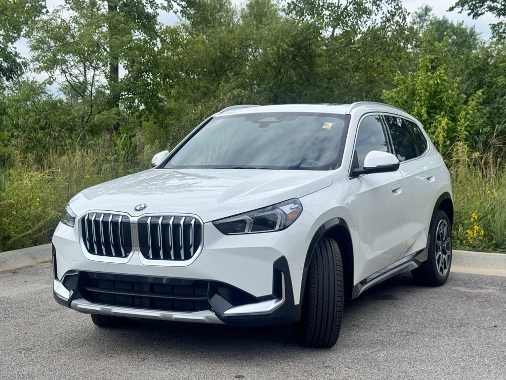 Used 2026 BMW X1 xDrive28i w/ Convenience Package video 3