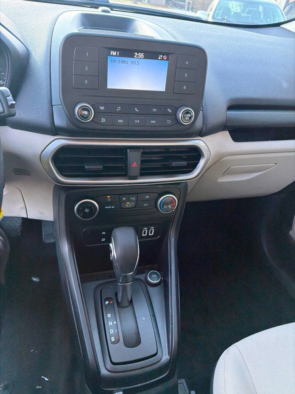 Used 2021 Ford EcoSport S image 12