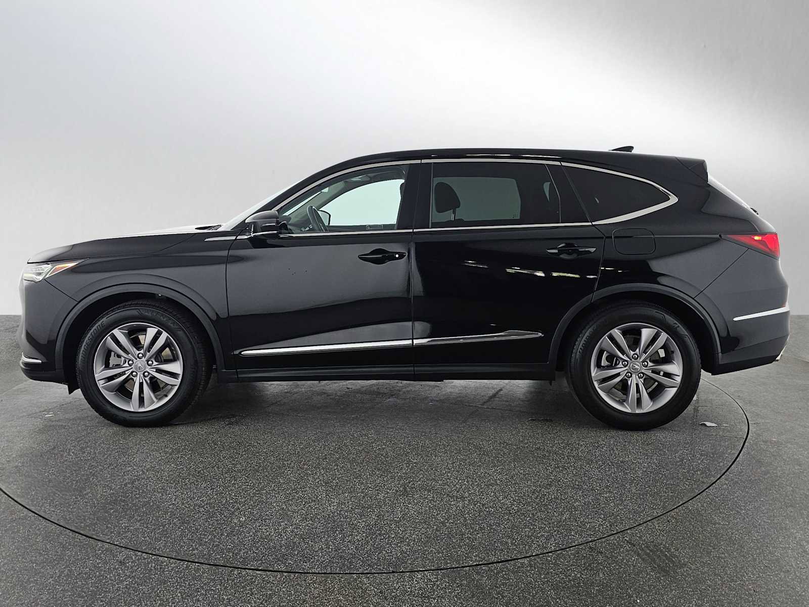 Used 2023 Acura MDX FWD image 6