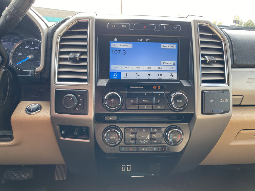 Used 2017 Ford F350 Lariat w/ Lariat Ultimate Package image 7