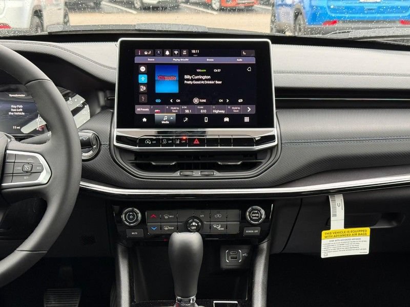 New 2026 Jeep Compass Latitude AWD/4WD image 9
