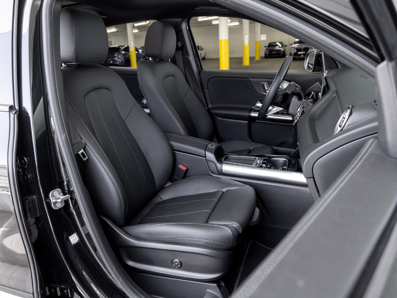 Certified 2026 Mercedes-Benz GLA 250 4MATIC image 28