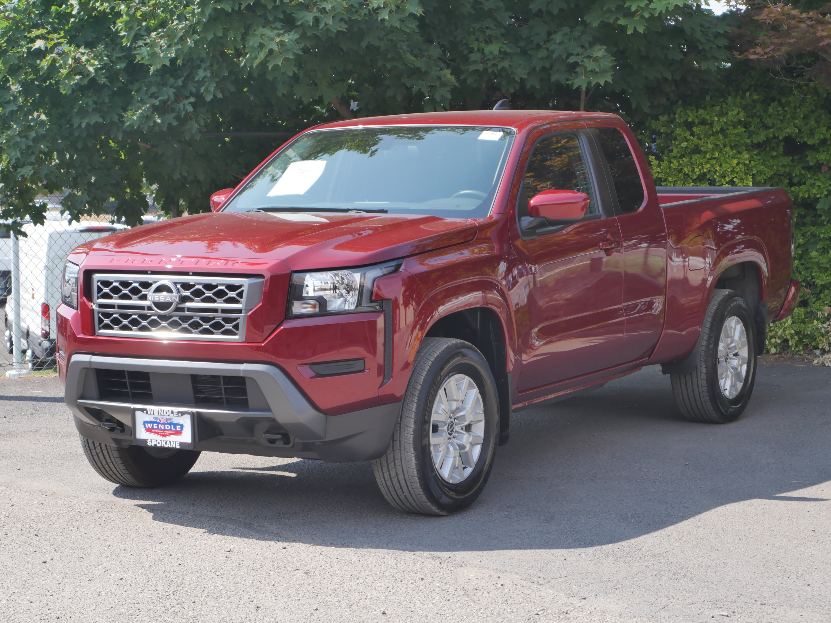 Certified 2023 Nissan Frontier SV w/ Technology Package AWD/4WD image 2