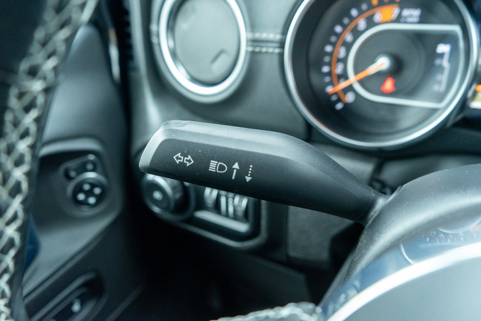 Used 2022 Jeep Wrangler Unlimited Sahara w/ Cold Weather Group image 26