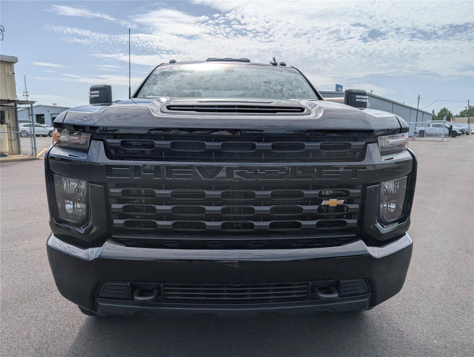 Used 2023 Chevrolet Silverado 2500 Custom w/ Custom Value Package AWD/4WD image 8