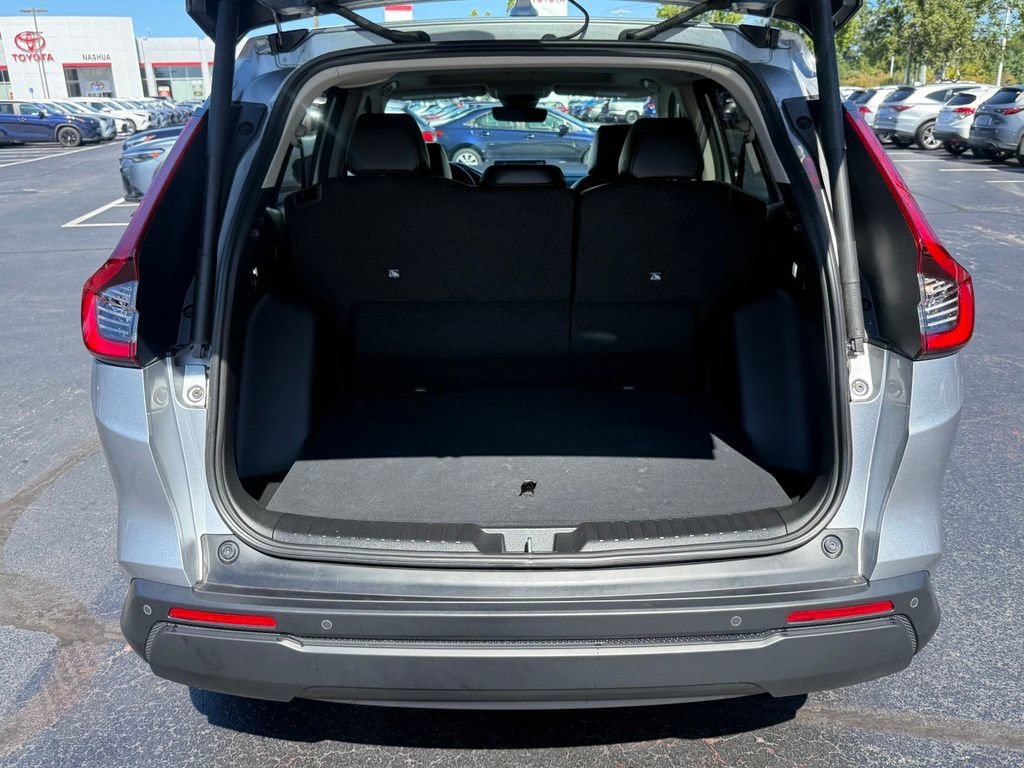 Used 2025 Honda CR-V EX-L image 17